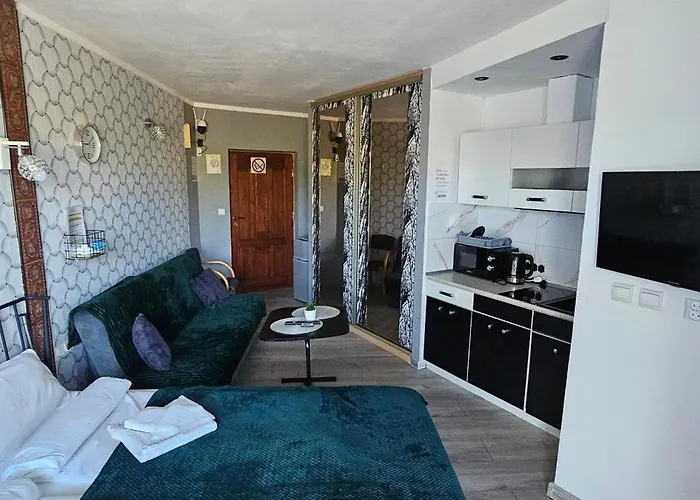 アパート Hexagon Nr 1 グジボボ